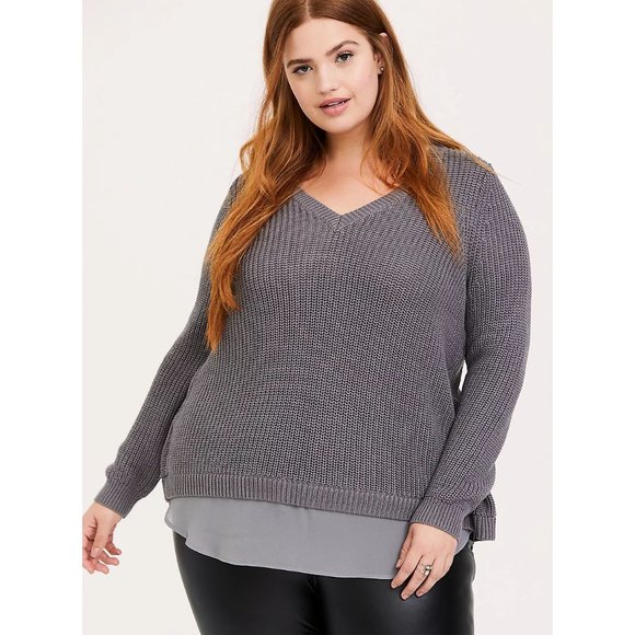 TORRID Grey Knit V-Neck Lace-Up Back 2fer Tunic Sweater sz 1X - Picture 4 of 12